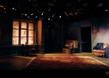 [리뷰] 쏟아지는 진실 속 쏟아지는 정보, 연극 ‘빈센트 리버’