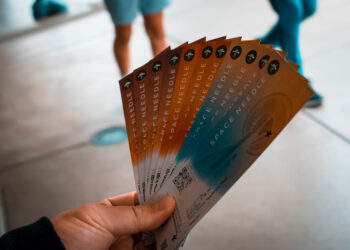 [앙케이트] 티켓 가격의 적정선을 찾아서