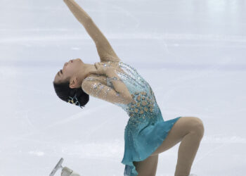 [현장스케치] 윤서진의 손끝까지 완벽한 엔딩 포즈