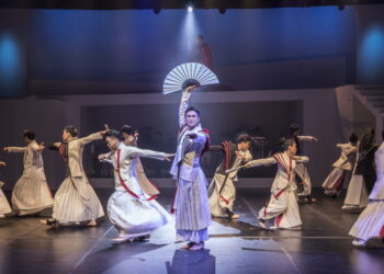 [리뷰] 완벽하고 완벽한 붉은 벽, 판소리극 ‘적벽’