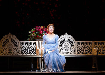 [프레스콜] 윤공주, 장미처럼 아름다운 안토니