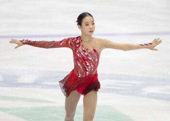 [현장스케치] 빙판 위의 붉은 장미로 변신한 윤서진(목일중)