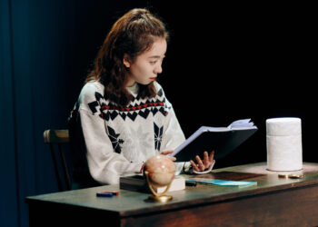 삶의 크고 작은 공감을 전할 연극 ‘눈을 뜻하는 수백 가지 단어들’ 프리뷰 성료, 본 공연 시작