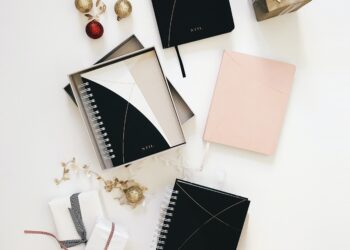 [앙케이트] 공연MD, 어디까지 사봤니? 관객들이 원하는 MD를 찾아서