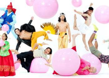 ‘싱크 넥스트 22’ 안은미컴퍼니 신작, 말보다 몸짓으로 더 잘 통하는 세계 ‘디어 누산타라 : 잘란잘란 Jalan-Jalan’