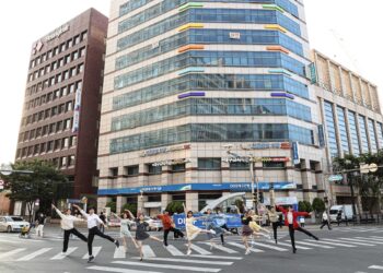 공연장 밖에서 만나는 뮤지컬, DIMF 프린지(Fringe) 참가 공연팀 모집