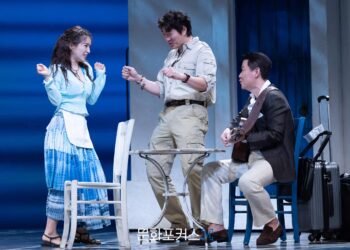 [현장스케치] 이현우-송일국-김환희, 기타 연주에 맞춰 신나게 춤을~