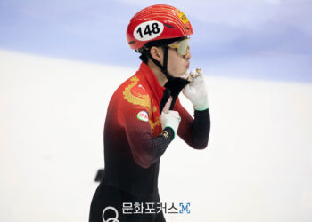 린샤오쥔, 세계선수권 대회 500m 결승에서 실격