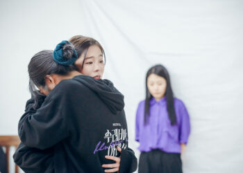 우린 누구의 인생을 산걸까? 개막 2주 앞둔 뮤지컬 ‘수레바퀴 아래서’의 치열한 연습실 현장