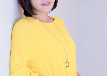 [포토] 배우 신영숙의 새로운 변신