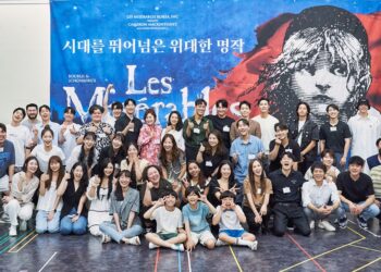 뮤지컬 ‘레미제라블’, 상견례 현장 사진 공개 – 한국 라이선스 공연 10주년을 빛낼 최고의 캐스팅