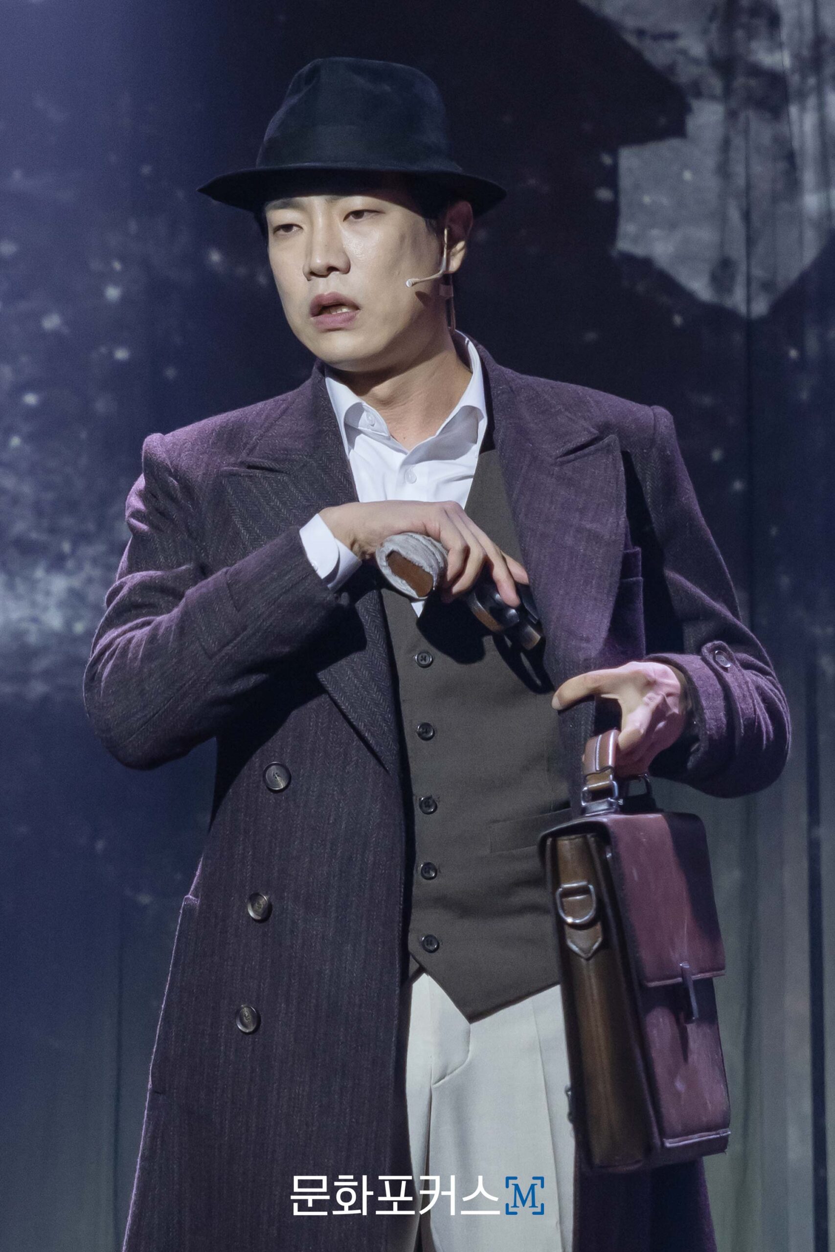 [현장스케치] 고상호, 총을 숨기는 우조