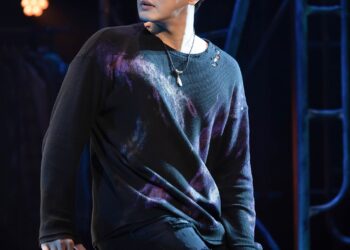 [현장스케치] 장지후, 미미를 바라보는 로저의 눈빛