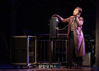 [현장스케치] 정다희, 전화하는 조앤