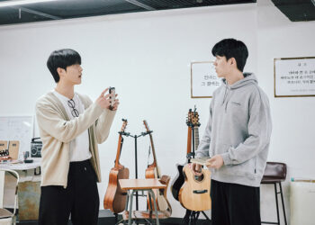 미완의 내면을 음악으로 채우는 여정, 창작 초연 뮤지컬 ‘드라이 플라워’ 연습 현장 공개