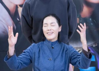 [현장스케치] 최수영, 연극 첫 도전