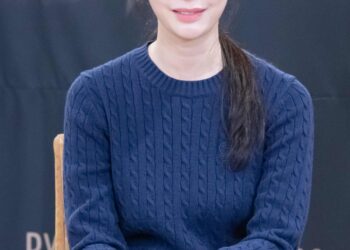 [현장스케치] 최수영, 연극 첫 도전