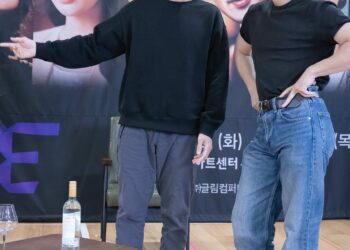 [현장스케치] 최수영, 연극 첫 도전