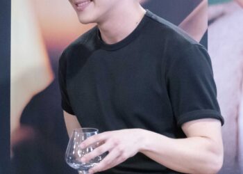 [현장스케치] 최수영, 연극 첫 도전