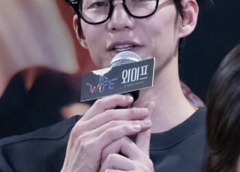 [현장스케치] 최수영, 연극 첫 도전