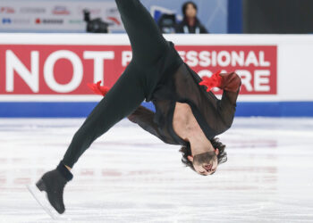 [현장스케치] 아담 샤오 힘 파, 2023 ISU 피겨스케이팅 시니어 그랑프리 파이널 프리 스케이팅 연습