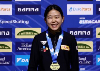 ‘빙속 여제’ 김민선, 2023-24 ISU 스피드스케이팅 월드컵 6차 대회 ‘트랙 신기록’으로 우승