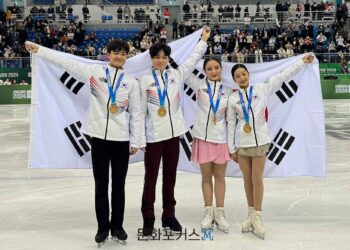 피겨 김현겸-신지아-김지니-이나무, 2024 강원청소년올림픽 팀 이벤트 우승