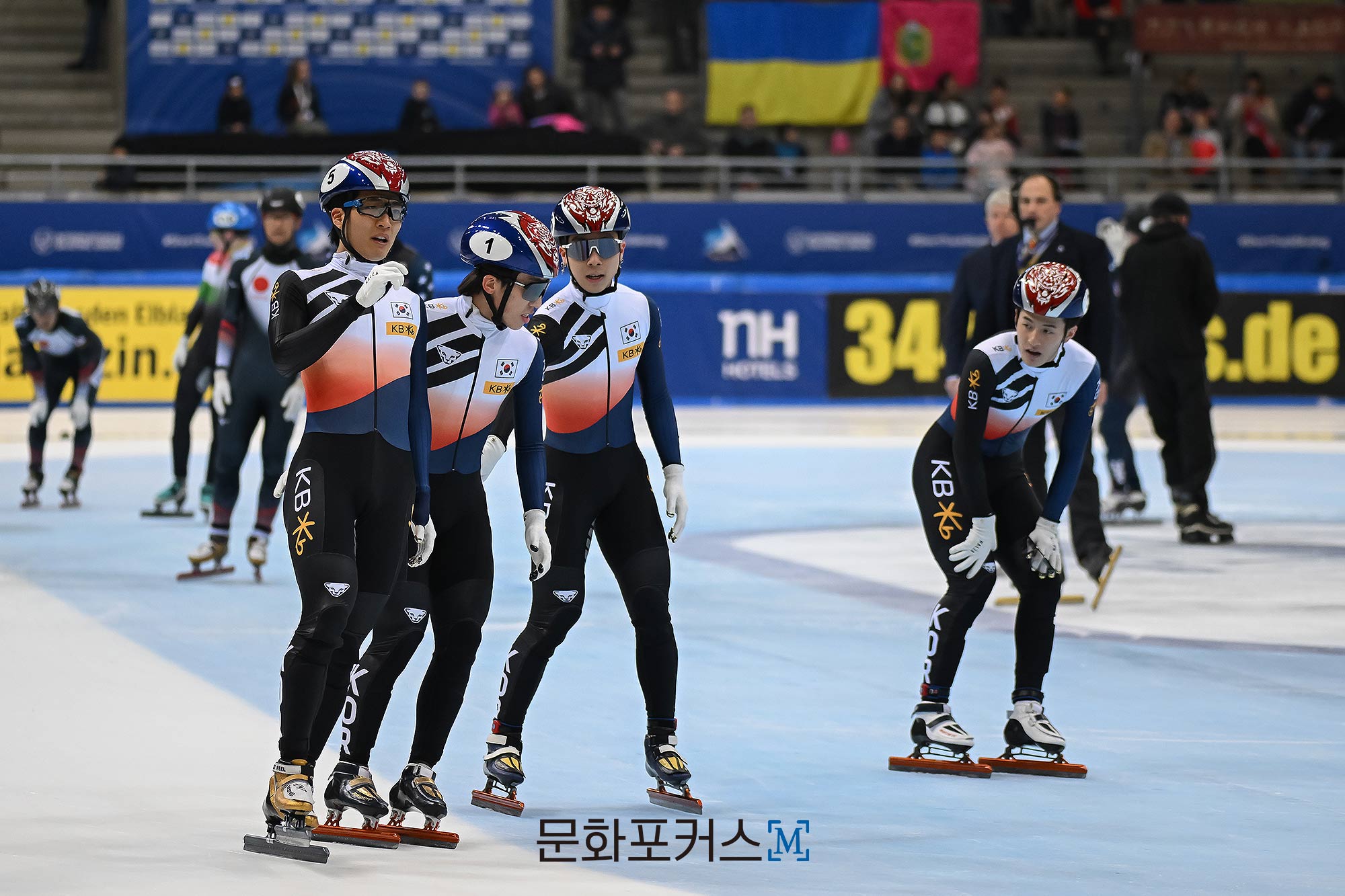쇼트트랙 월드컵 5차 대회 남자계주 5,000m 출전한 한국 선수들 | 사진 = Christian Kaspar-Bartke (c) ISU