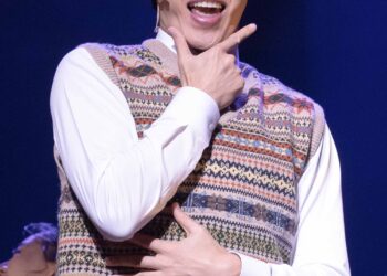 [현장스케치] 강은일, 반짝이는 불빛