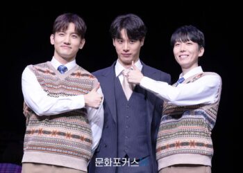 [현장스케치] 강은일, 반짝이는 불빛