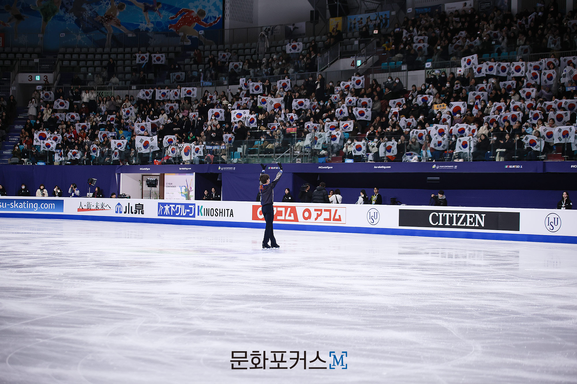 2월 20일 목요일, 목동종합운동장 실내아이스링크에서 2025 ISU 4대륙 피겨 선수권대회 1일차 경기가 진행됐다. 이날 남자 싱글 부문의 대한민국 대표 김현겸이 쇼트 프로그램 연기를 선보이고 있다.｜ 촬영=박지민