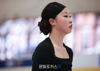 [현장스케치] 안샹이(중국), 2025 세계 피겨스케이팅 선수권대회 2일차 쇼트 프로그램 연습