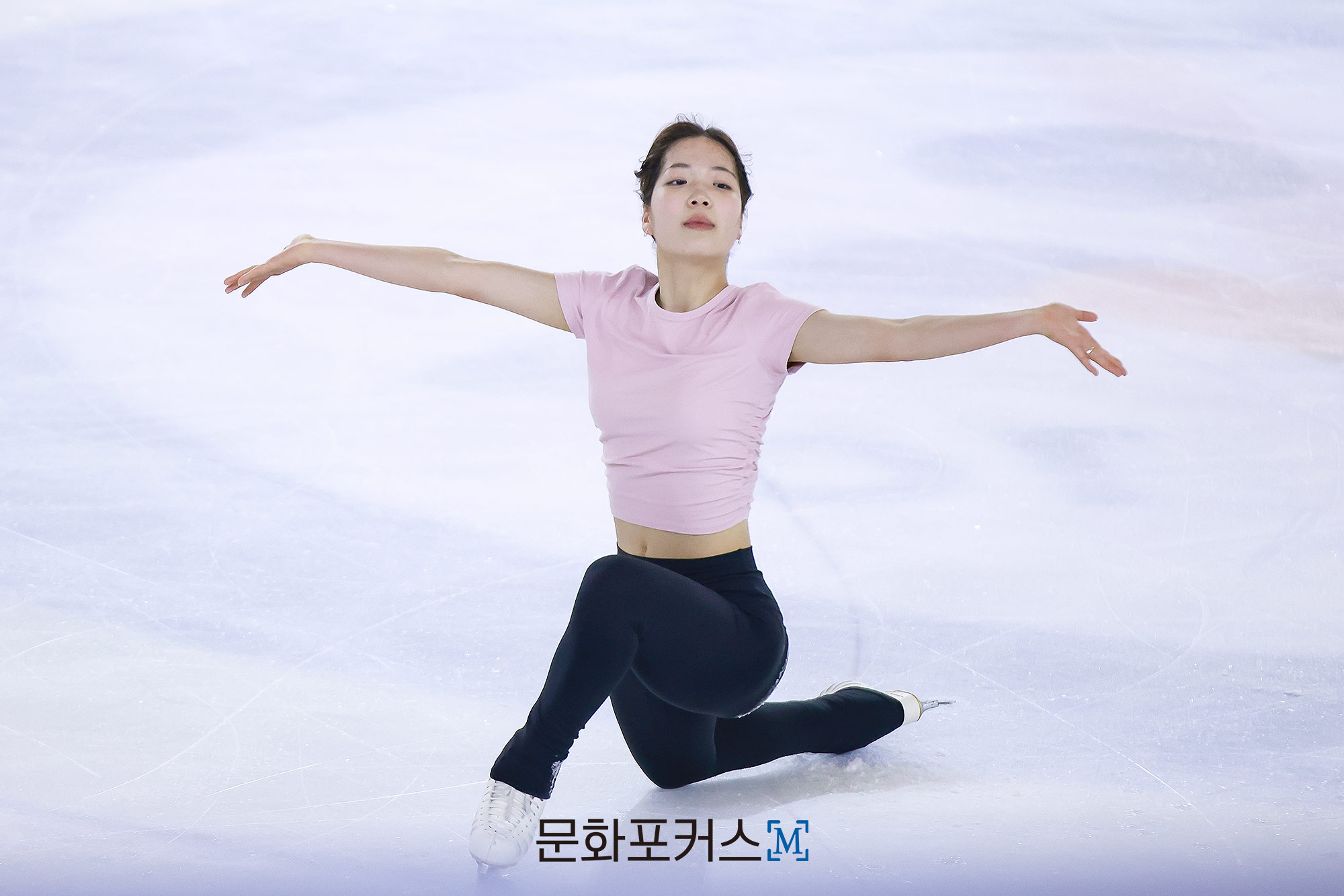 이은