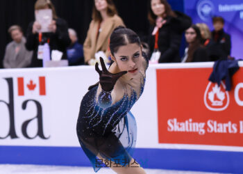 [현장스케치] 아오키 유나(일본), 2025 ISU 피겨 스케이팅 그랑프리 시리즈 스케이트 캐나다 쇼트 프로그램 연습