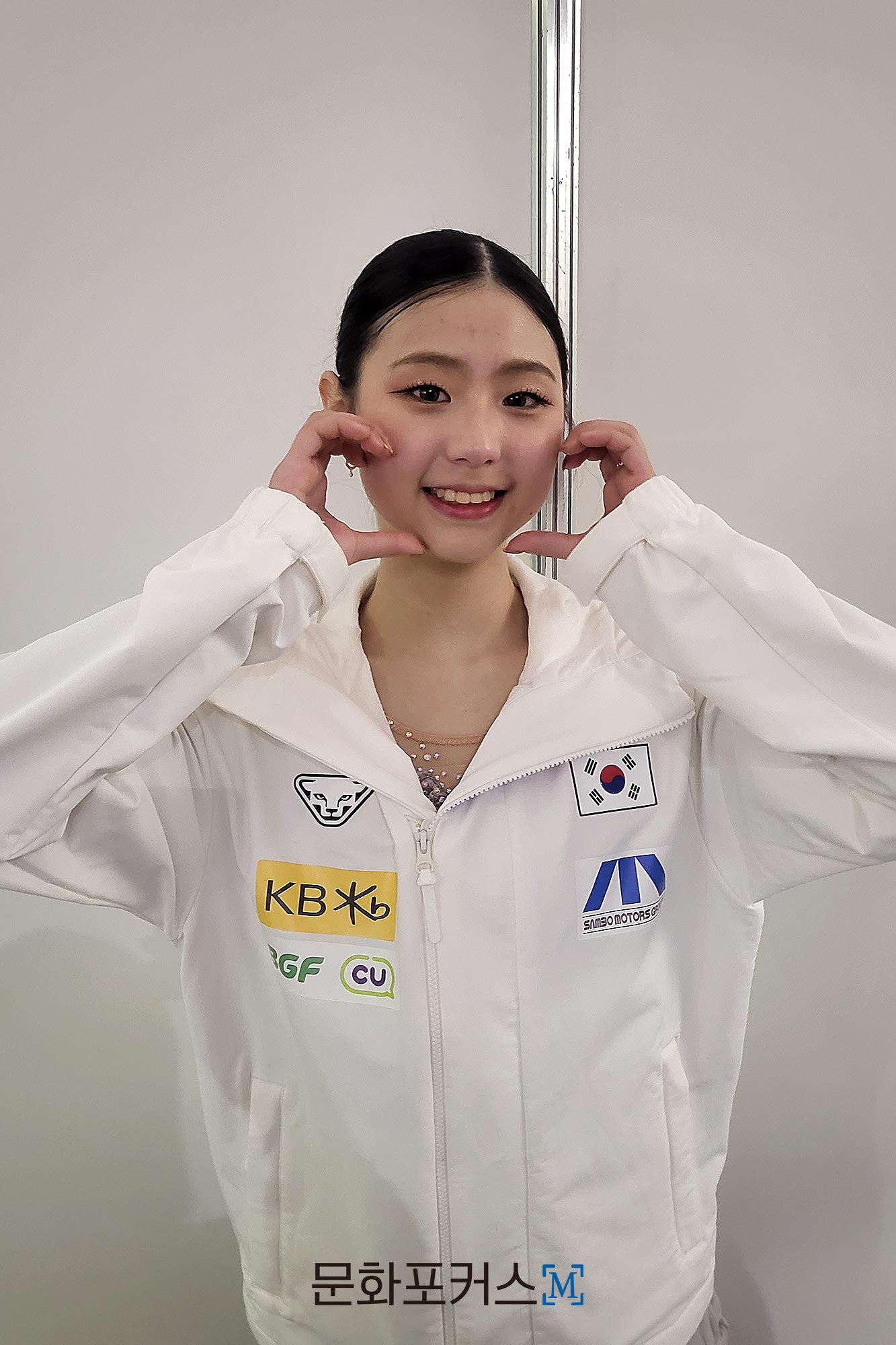 윤아선_믹스존 (2)