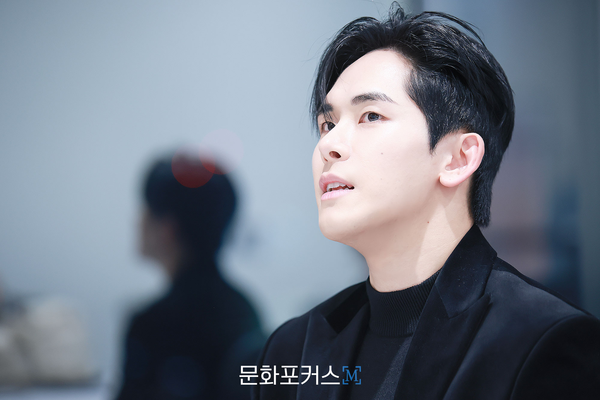 액션 퍼포먼스 뮤지컬 '나 혼자만 레벨업 on ICE'에서 주인공 '성진우'역을 맡은 배우 이호원 | 사진 =박지민 기자