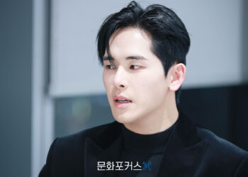 [인터뷰]  “세계 어디에도 없던 새로운 형태의 공연이 될 것”, ‘나 혼자만 레벨업 on ICE’ 배우 이호원