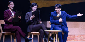 [현장스케치] 김아진-루나, 인터뷰하는 말리