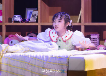 [현장스케치] 김아진-루나, 인터뷰하는 말리