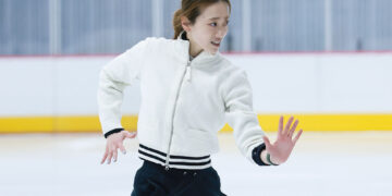 [인터뷰] 은반 위의 예술가, 피겨 안무가 신예지가 그려내는 인생의 선율
