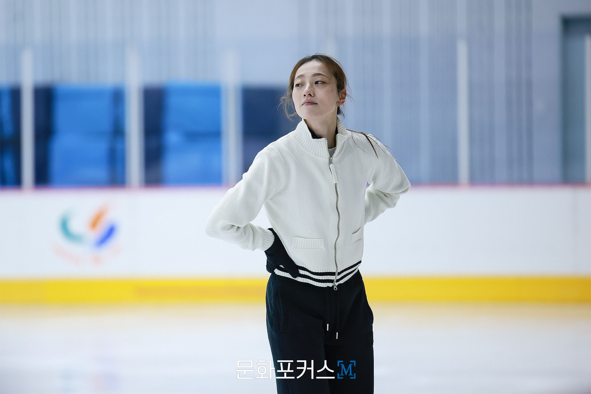 피겨스케이팅 안무를 지도 중인 신예지 | 사진 = 박지민