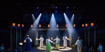 [리뷰] 뮤지컬 <판> 이야기를 금지한 시대, 말하는 용기를 무대에 올리다