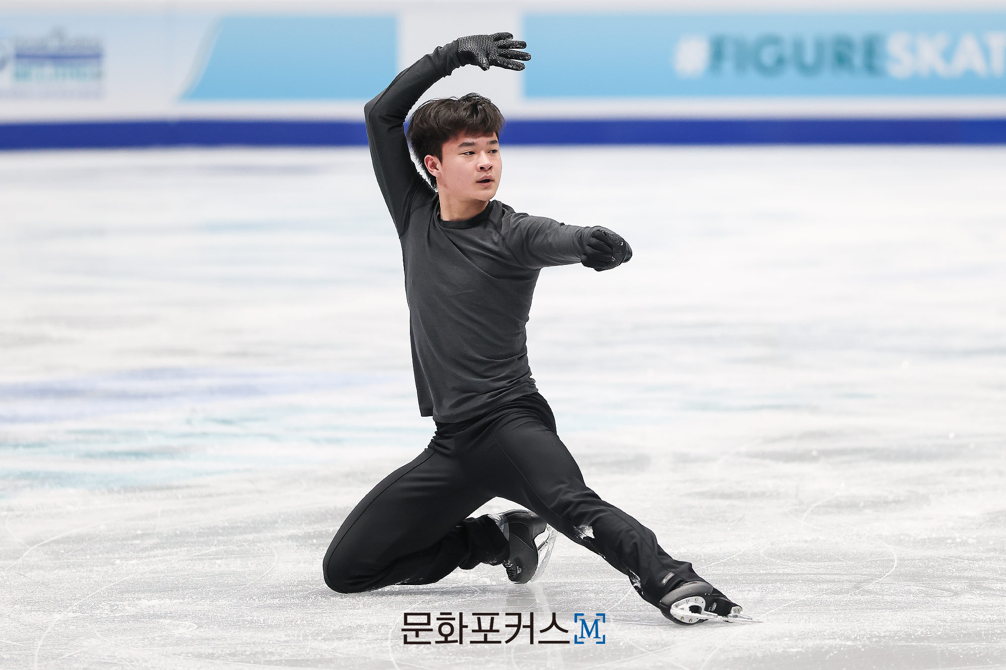 2026 ISU 피겨스케이팅 사대륙 선수권 대회 1일차 공식 연습에 참여한 김현겸 | 사진=김현진