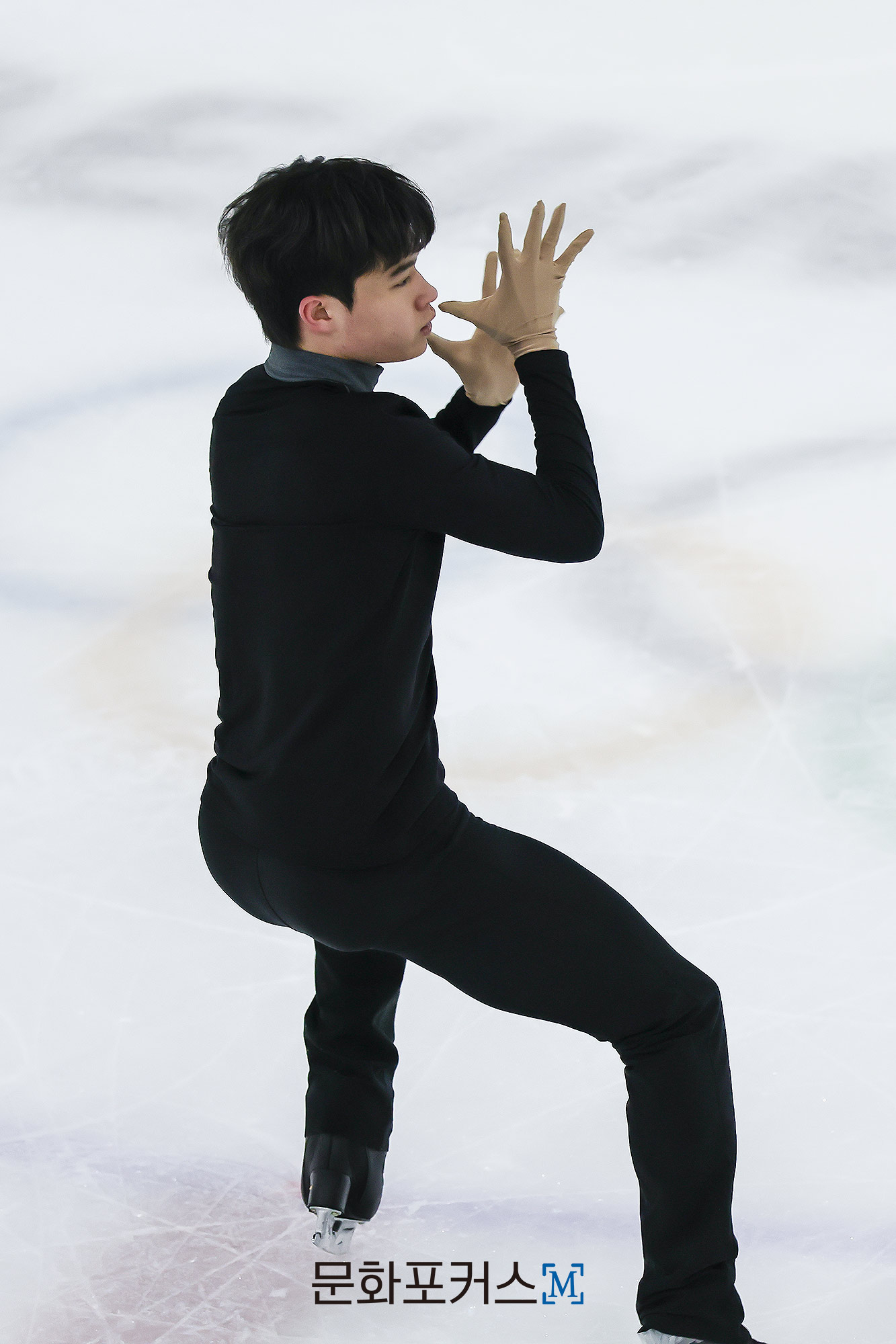 김현겸_사대륙_0122_1