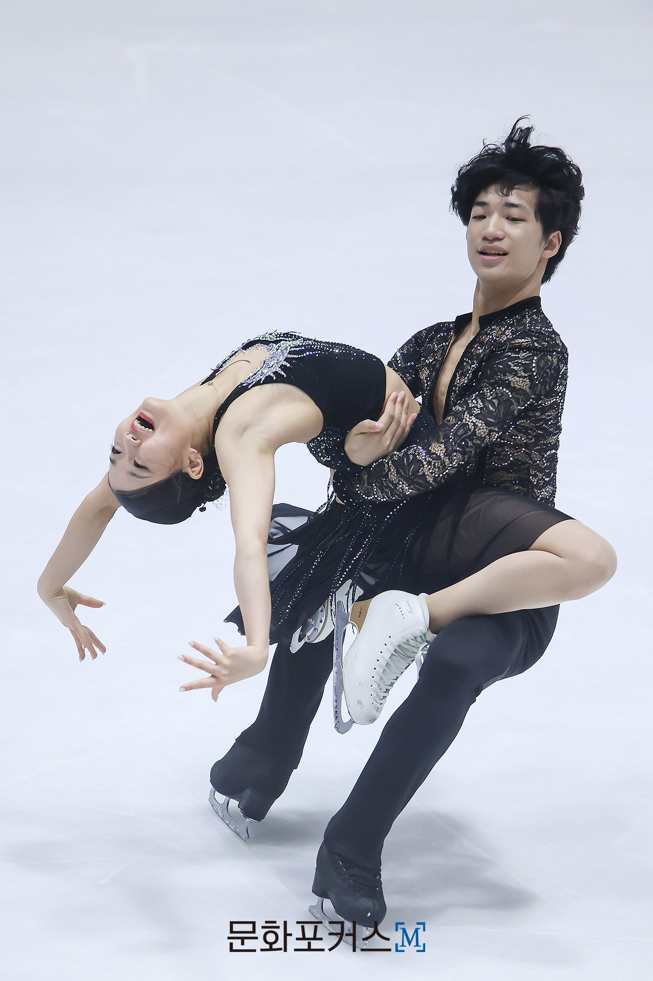 유챈6
